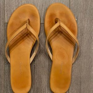 Hari Mari Mari Natural, Size 9